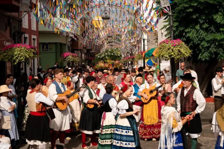 RomerÍa Santiago GÁldar 2026