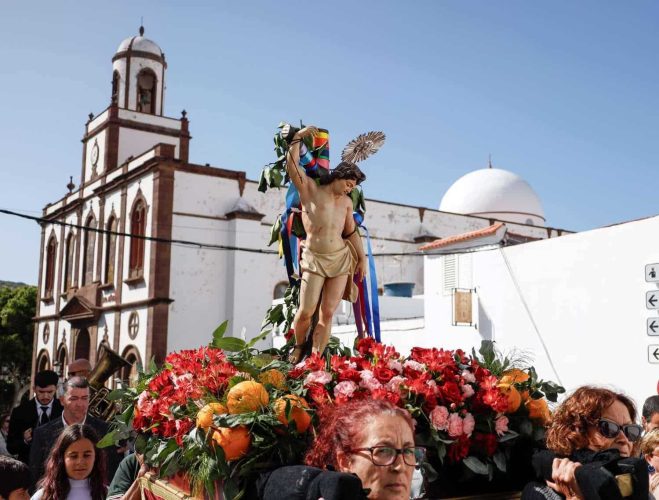 San Sebastian Regresa A Su Ermita (11)