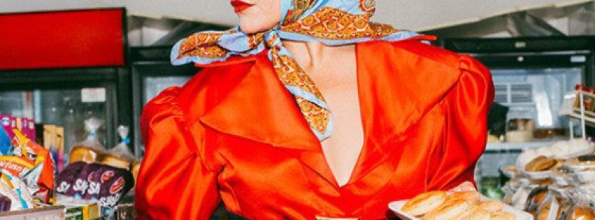 Tremenda de Petite Lorena