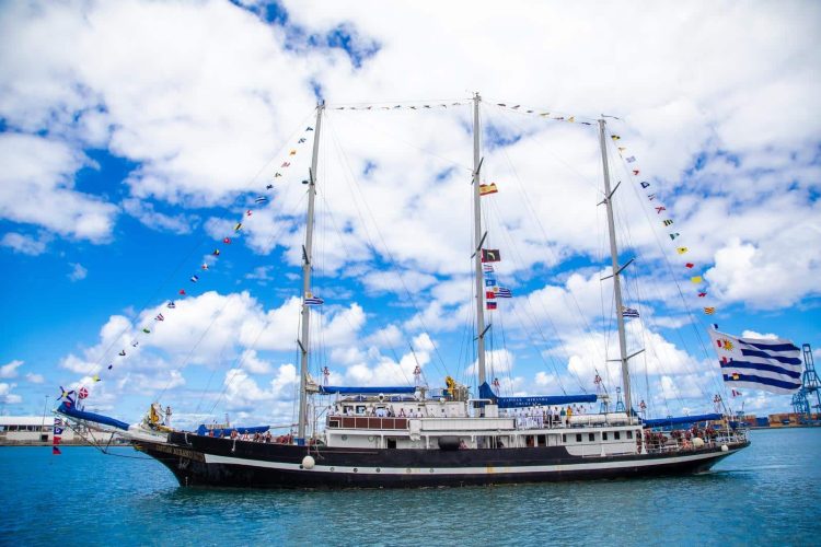 Velero Escuela Capitán Miranda