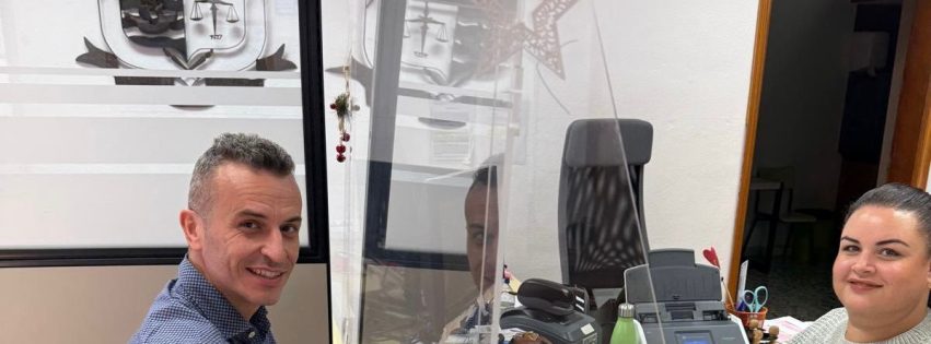 Victor Hernaìndez formaliza su renuncia