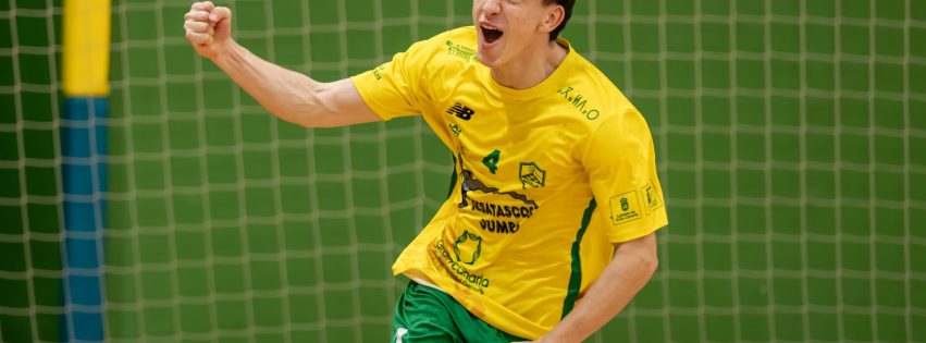 Gáldar, 4 de octubre de 2025: encuentro de la jornada 4 de la Primera Nacional 2025-2026 entre el Balonmano Gáldar Gran Canaria y el Calvo Xiria, disputado en el Pabellón Juan Vega Moreno, Gáldar, España. (Foto: Gofio Media – Rayco Tacoronte)