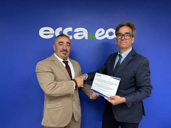 Ernando González Cruz, Homenaje Histórico A Un Antiguo Alumno, En La Institución Educativa Ecca.edu