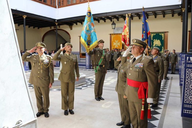Teniente General Armada Vázquez